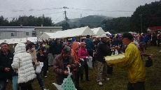 イベントの最後は餅まき！