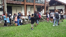 指導員といっしょにギコギコ♪