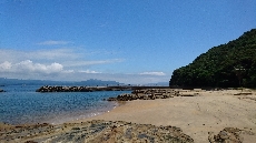 奥にもこんなビーチが☆